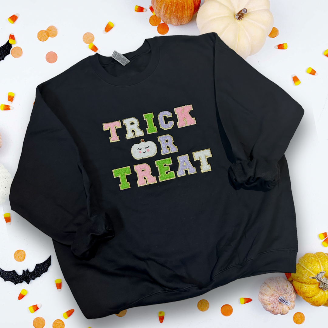 TRICK OR TREAT CREWNECK ππ¬