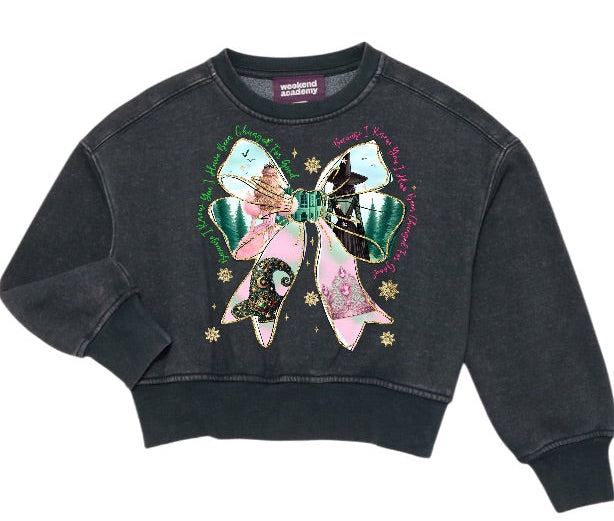 Wicked Crews & Tees! 💚🩷 🫧⋆｡˚ 🪄